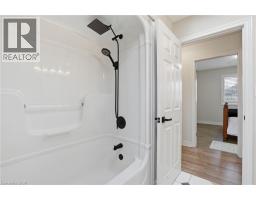 56 MCCAFFERY Crescent - 33