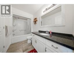 104 SONOMA VALLEY Crescent - 24