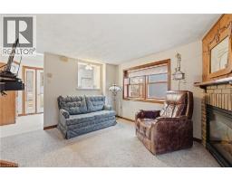19 ADAM Street - 18