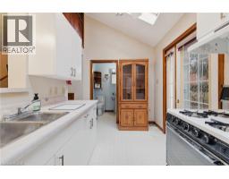19 ADAM Street - 22