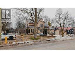 19 ADAM Street - 37