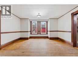 19 ADAM Street - 7