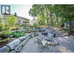 15 MCLEOD Court - 2
