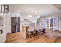15 MCLEOD Court - 5