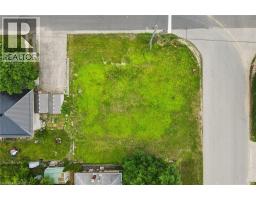 46 DANIEL Avenue - 2