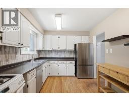 14 GATEWAY Drive - 10