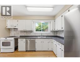 14 GATEWAY Drive - 11