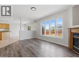 43 DECARO Crescent - 11