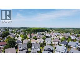 43 DECARO Crescent - 42