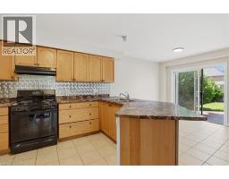 43 DECARO Crescent - 5