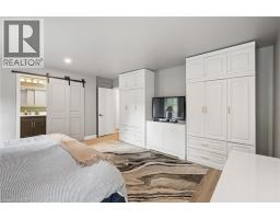 555 FOUNTAIN Street S - 15