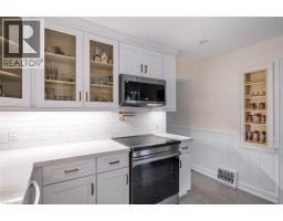 10 DORSET Place - 10