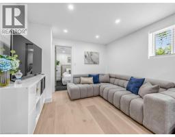 13 SWANHURST Boulevard - 22