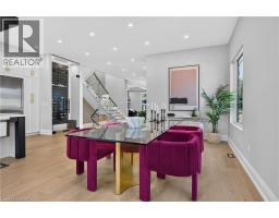1047 MEREDITH Avenue - 13