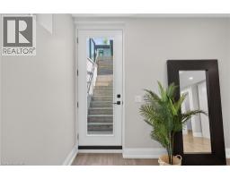 1047 MEREDITH Avenue - 40