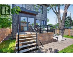 1047 MEREDITH Avenue - 48