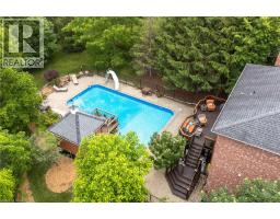 28 TAYWOOD Court - 40