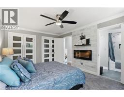 45 SANDRA Crescent - 19