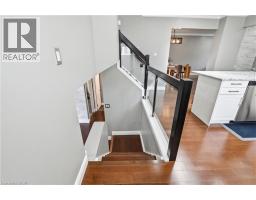 45 SANDRA Crescent - 29