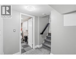 45 SANDRA Crescent - 38