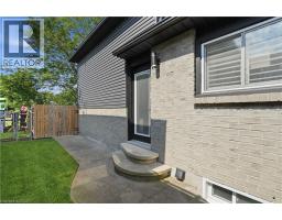 45 SANDRA Crescent - 45