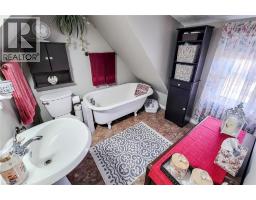 72 EAST 32ND Street - 27