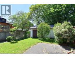 70 RAY Street S - 38