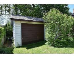 70 RAY Street S - 39