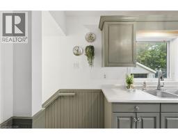 81 VALE Avenue - 21