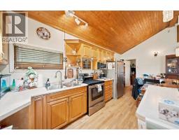 13 WINGER Drive - 19