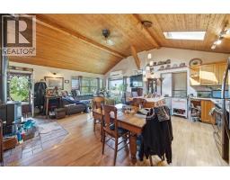 13 WINGER Drive - 20
