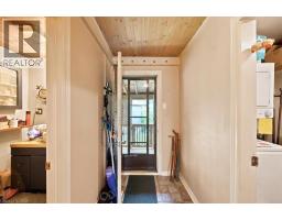 13 WINGER Drive - 26