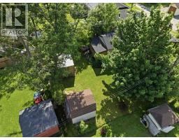 13 WINGER Drive - 34