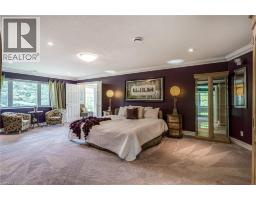57 KENNEDY Road - 25