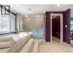 57 KENNEDY Road - 28