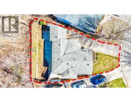 22 BLACKHORNE Crescent - 38