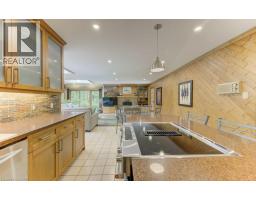 318 SHAKESPEARE Place - 20