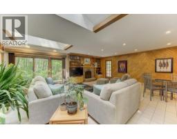 318 SHAKESPEARE Place - 24