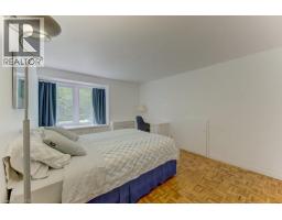 318 SHAKESPEARE Place - 32