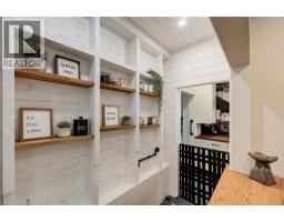 24 MANLEY Street - 12