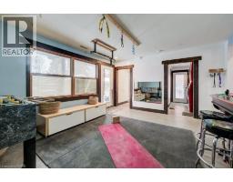 24 MANLEY Street - 21