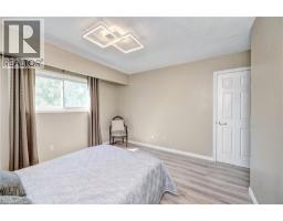 92 PINEMEADOW Crescent - 27