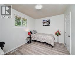 92 PINEMEADOW Crescent - 35