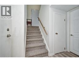 92 PINEMEADOW Crescent - 36