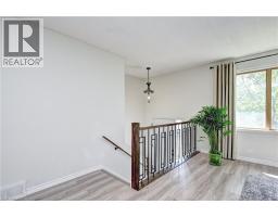 92 PINEMEADOW Crescent - 5