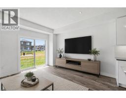 33 ADMIRAL Road - 10