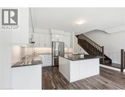 33 ADMIRAL Road - 18