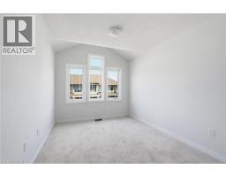 33 ADMIRAL Road - 32