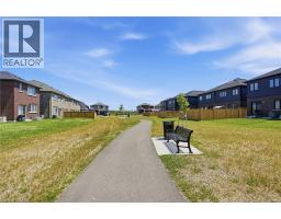 33 ADMIRAL Road - 44