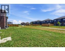 33 ADMIRAL Road - 45